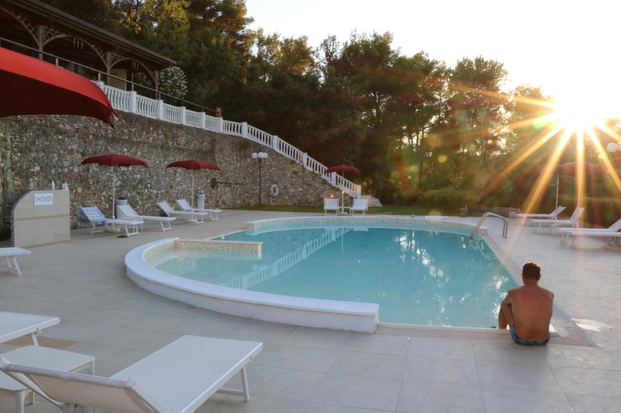 La Locanda Della Castellana Adults Only بيسْكيتْشّي المظهر الخارجي الصورة