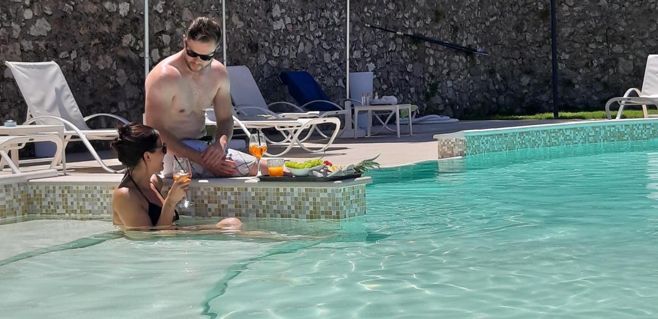 La Locanda Della Castellana Adults Only بيسْكيتْشّي المظهر الخارجي الصورة