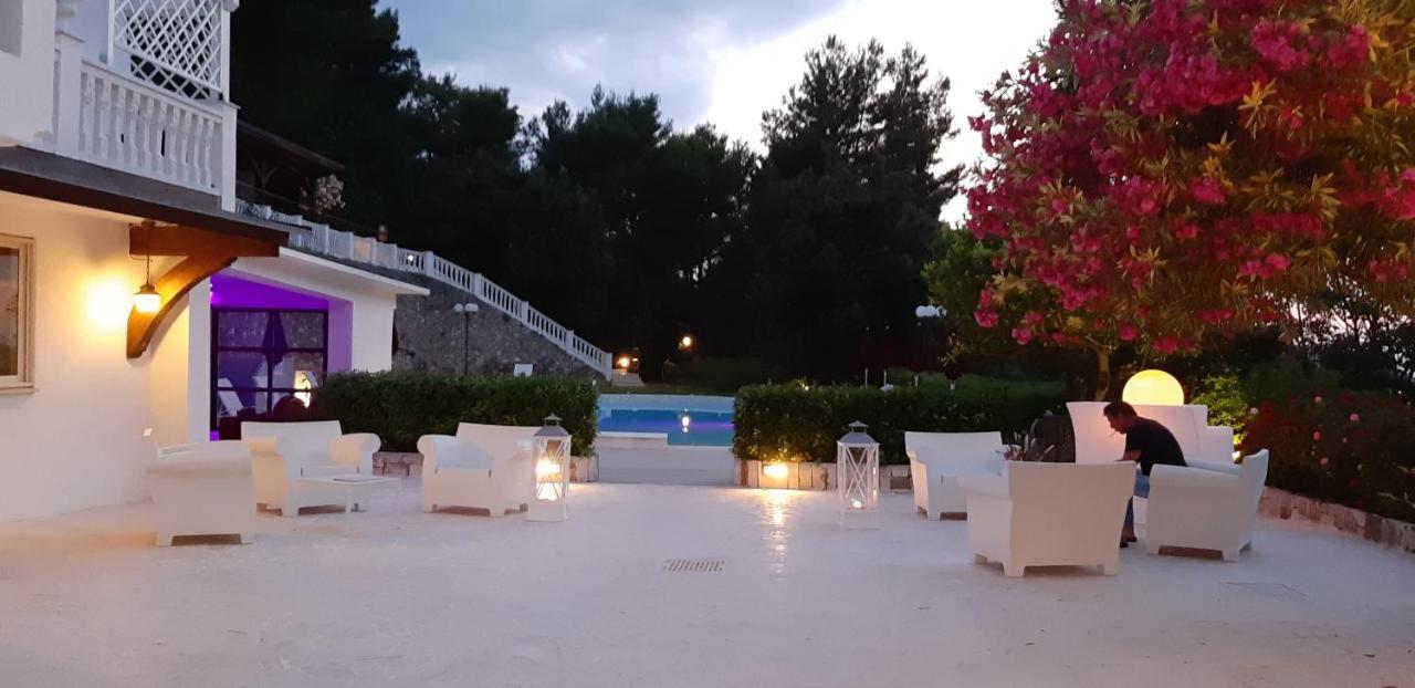 La Locanda Della Castellana Adults Only بيسْكيتْشّي المظهر الخارجي الصورة